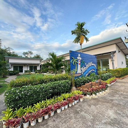 Hotel Malee Sirin Old Town Ko Lanta Exterior foto