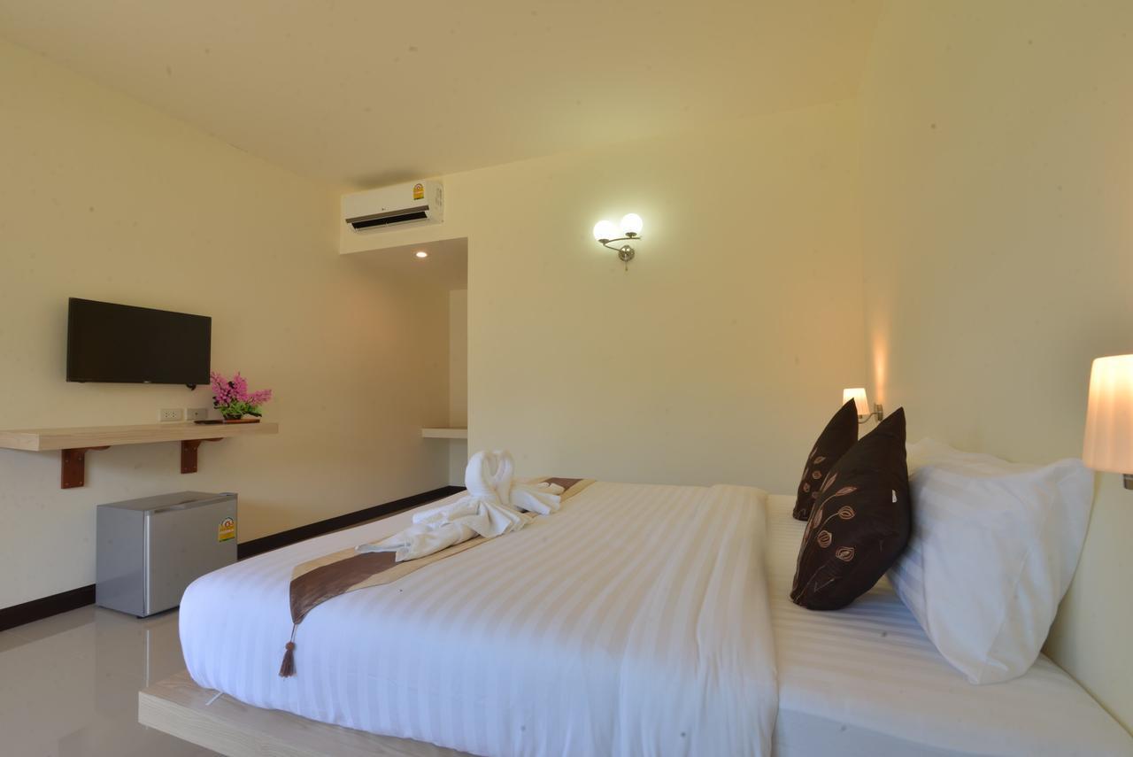 Hotel Malee Sirin Old Town Ko Lanta Exterior foto